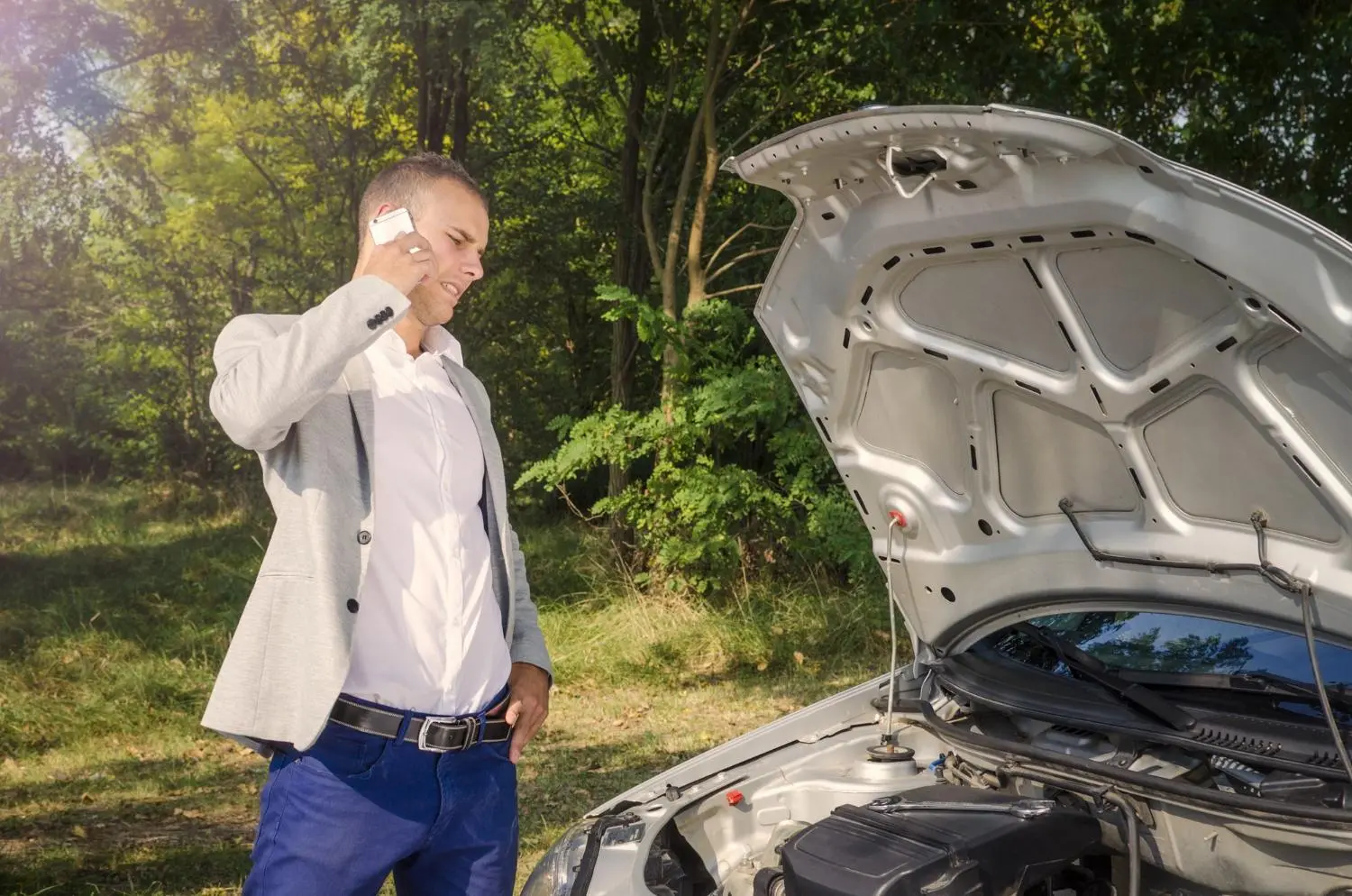 Male driver calling for wrong fuel recovery and rescue in Sydney